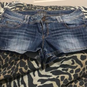 Short Jean shorts
